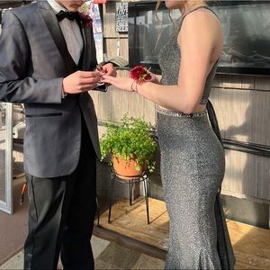 Size 4- grey (gunsmoke) two piece prom dress set